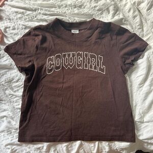 Aritzia Sunday Best CroP Cowboy Tshirt size small